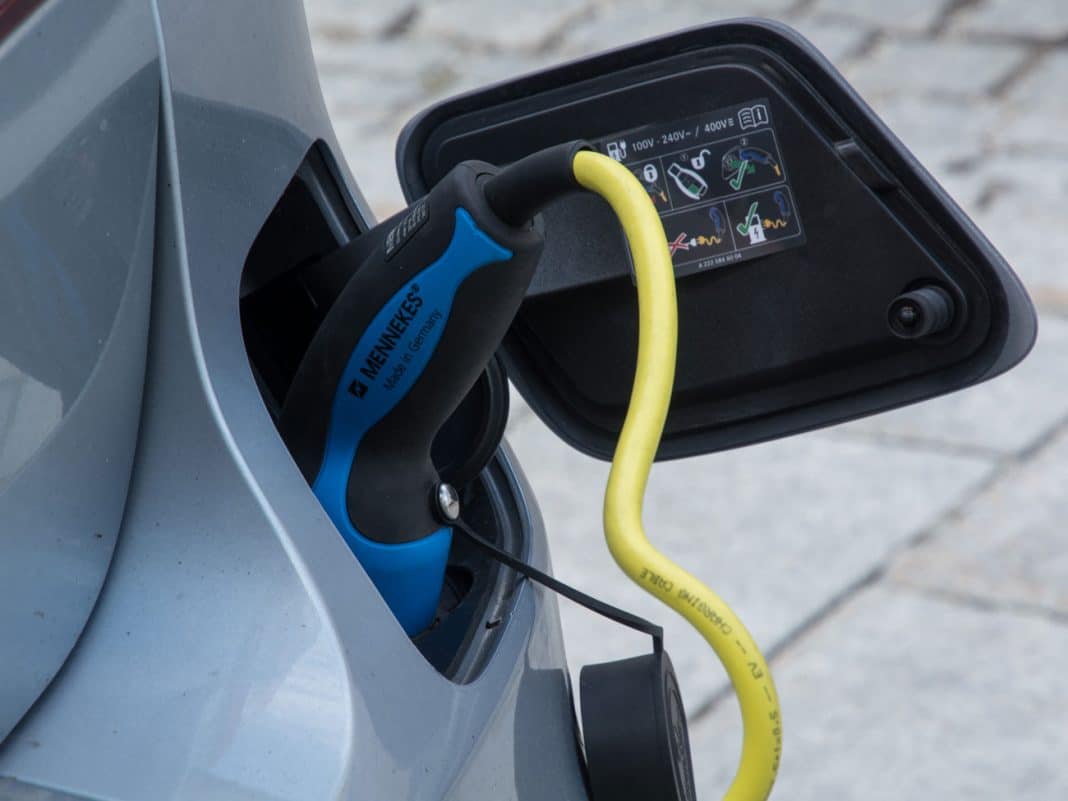 Elektroauto 4 ID84864