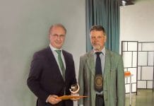 Auszeichnung für Kurt Weinberger