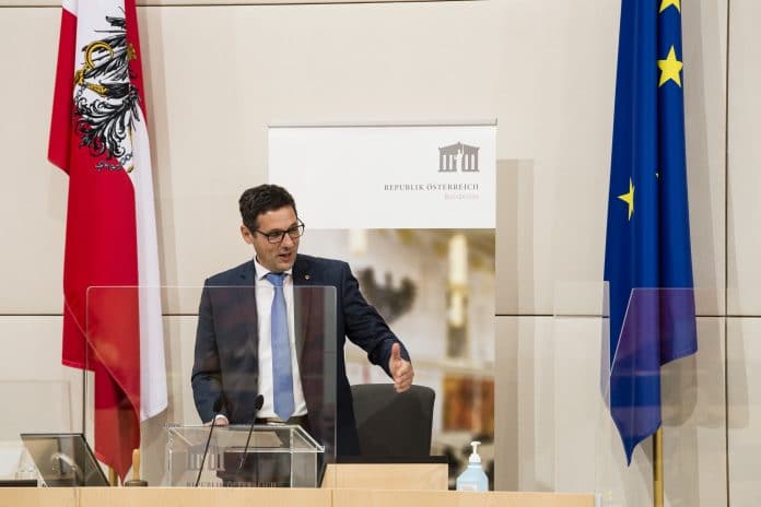 Parlamentarische Enquete Zum Thema: 'Postcorona Neue Wertschätzung Für Den Ländlichen Raum'