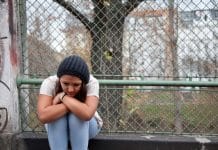 Jugend im Krisen-Leid: Gebotene Hilfe und Information annehmen