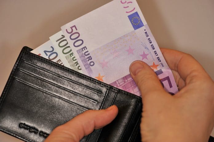 Geld 20 ID46413