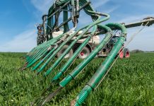 Bodennahe Ausbringung reduziert NH₃ und Kosten