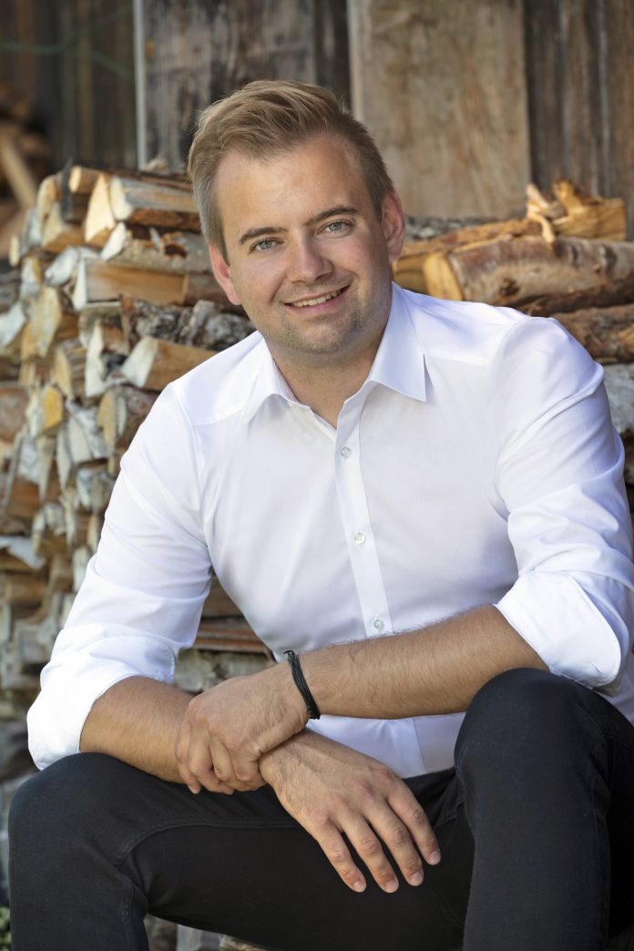 IMG 280 Bürgermeister Dominik Traxl