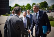 Kanzler Nehammer sichert Bauern Unterstützung zu