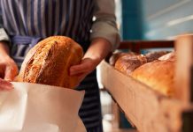 Bäcker wollen Preise erhöhen, Bauern bleiben nur wenige Cent Broteinkauf