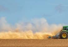 Spanien subventioniert Düngemittel und Agrardiesel Feldbestellung bei Trockenheit