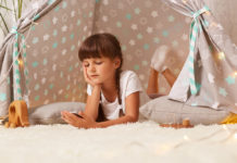 Handy, Tablet, Computer: Alltag im Kinderzimmer