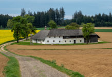 Fünf Millionen Höfe weniger binnen 15 Jahren Gehöft