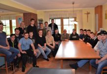 Von der Schulbank über die Werkbank zum Hof