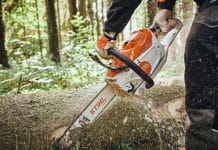 Stärkste Akku-Motorsäge am Markt