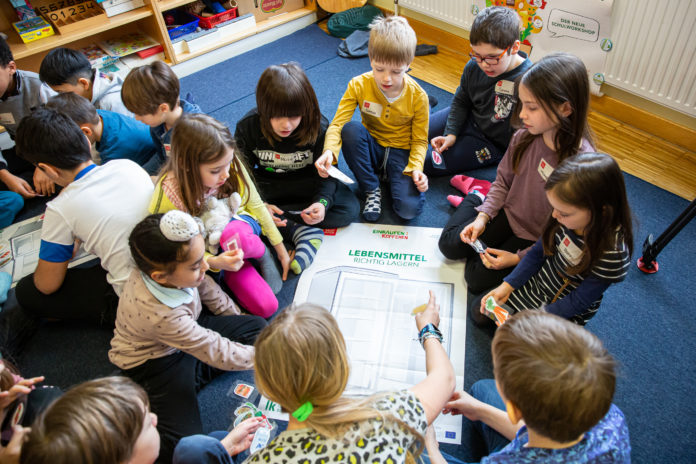Kinder beim Workshop