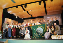 Bezirkslandjugendtag Kufstein: „Seit 75 Johr mitnond“