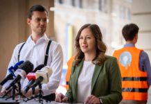 „Anpacken statt Anpicken“- Plakolm für Klimazölle und CO2-Speicherung