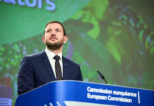 EU-Umweltkommissar regt auf mit Aussage zu Wölfen