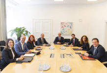 Ein Jahr im Amt: Regierung zieht Bilanz