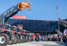 Werksausstellung im Zeichen von 75 Jahre Lindner
