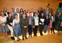 Zehn bäuerliche Betriebe wurden für die Qualität ihres Jungmost prämiert