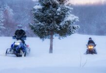 Neuer Winter, alter Ärger: Per Motorschlitten querfeldein