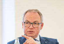 Forderung nach Sperrzonen und Importstopp von Nutztieren