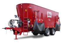 Futtermischwagen: Kompakte Variante mit drei Mischschnecken