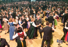 Wunderschöne Ballnacht