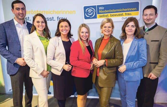 Gruppenfoto Silke Dammerer