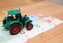 Weniger Bürokratie und mehr Einkommen wird gefordert