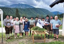 Mamaukirtag im Piestingtal