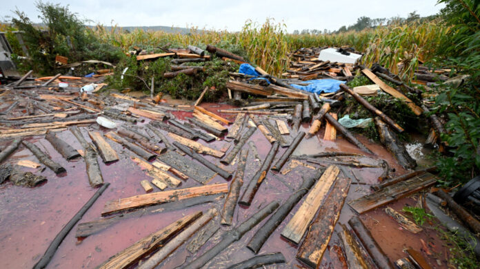 Überschwemmter Acker