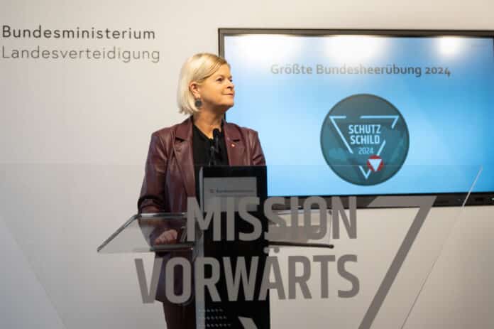 Pressekonferenz Klaudia Tanner