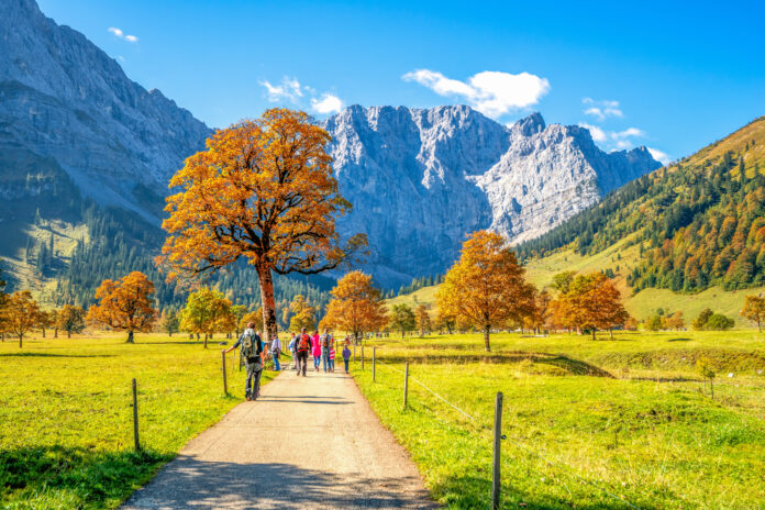 Wanderer Im Karwendel, Tirol, Österreich,
