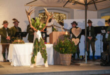 Jäger feiern Erntedank