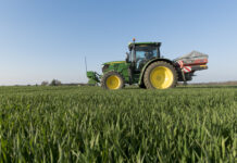 Standardtraktoren: Das Zulassungsminus wird kleiner