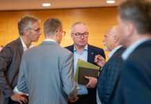 Hochwasserschutz-Dialog mit Gemeinden