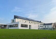 Die Container sind Geschichte: Schul-Zubau in Andorf eröffnet