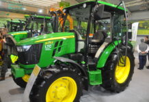 Deere: Gewinn halbiert, aber Ausblick für 2025 unverändert