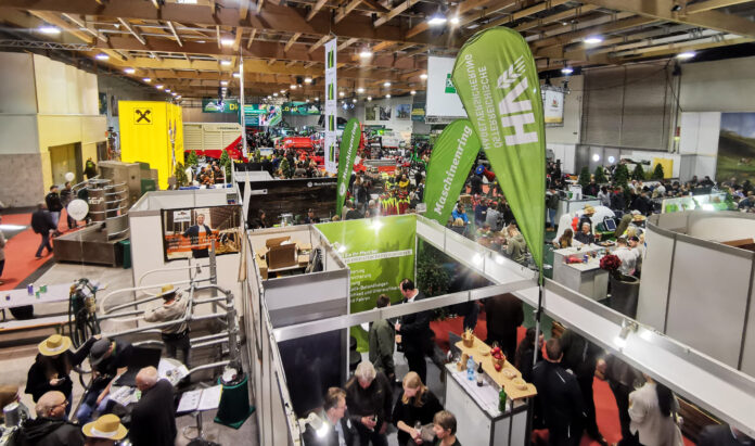 Messehalle 4