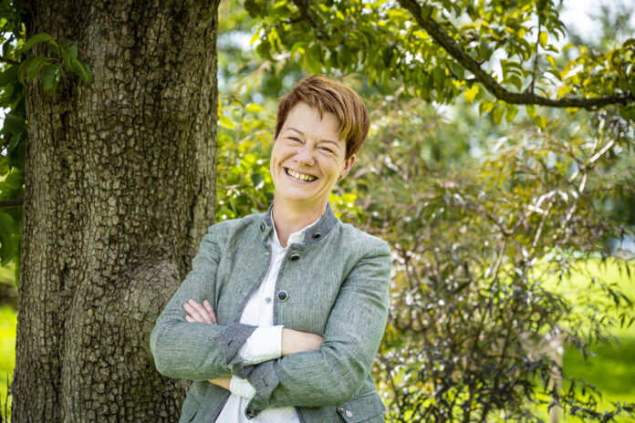 Lindtner C Wirlphoto (2)