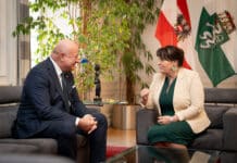 Bundeskanzler Stocker beginnt Bundesländer-Tour in der Steiermark