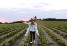 Farmfluencer Hofbesuch beim Wald4tler Natur Gut – A Feld voll Content