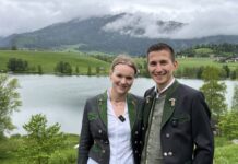 Reportage: Urlaub am Moorsee neben den Almochsen