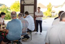 Bauernbund startet Sommertour mit Hofgespräch in Oberndorf