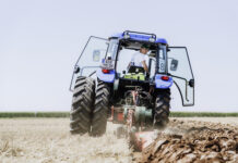 Leistungspflügen mit höchster Präzision